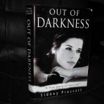scream4prop_outofdark
